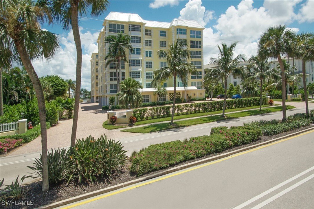 Condo in Naples, Florida, United States 1 - 17063724