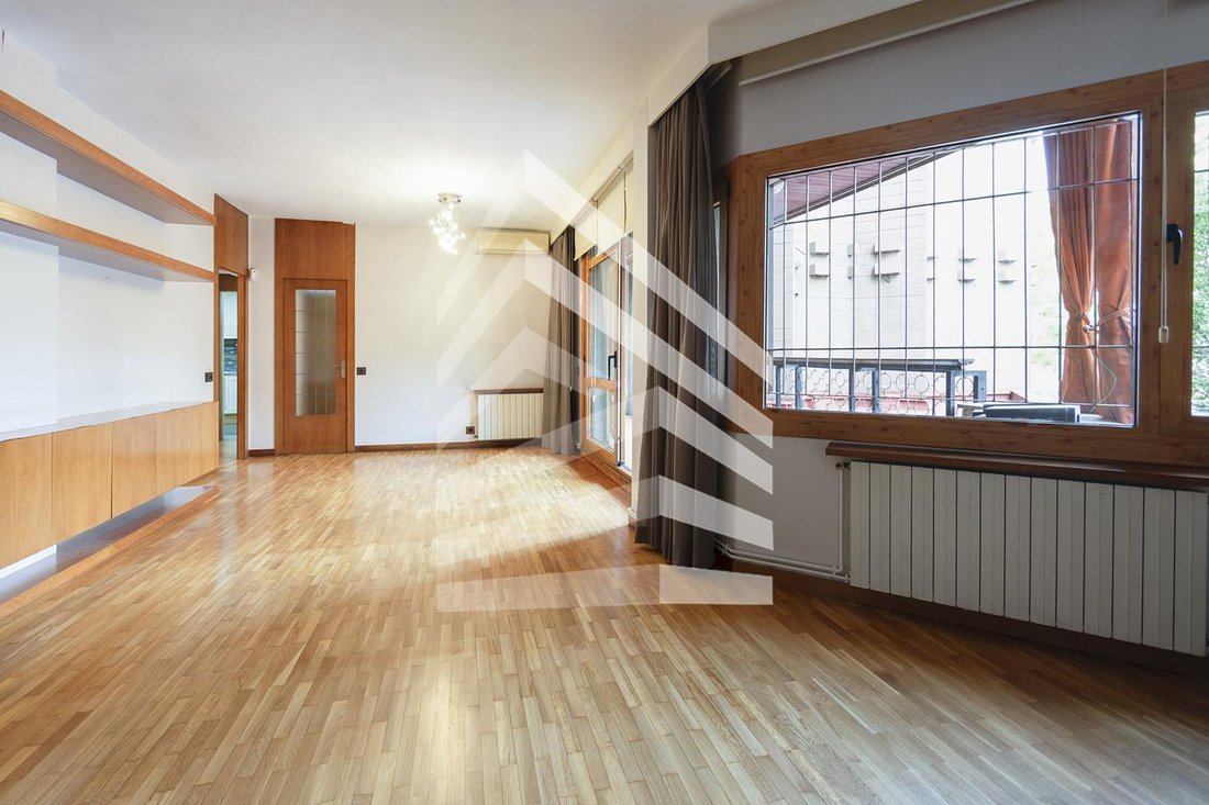 Apartment in Sarrià-Sant Gervasi, Barcelona, Spain 4 - 16324555