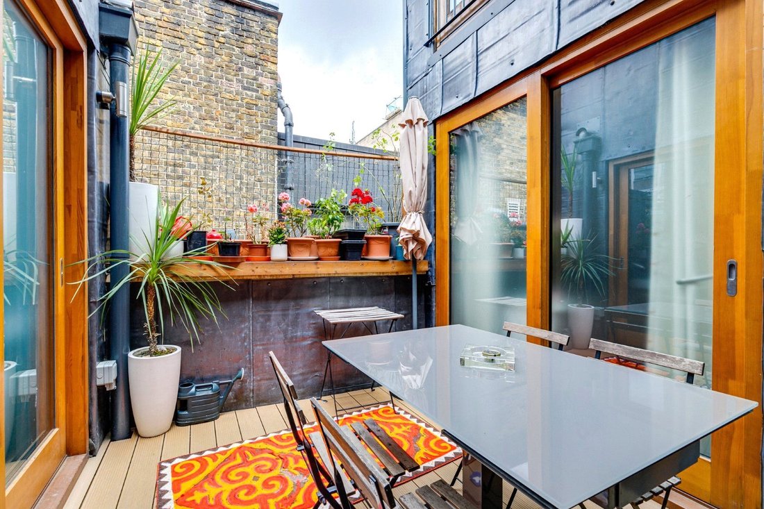 Apartment in Camden Town, Camden, England 2 - 17061674