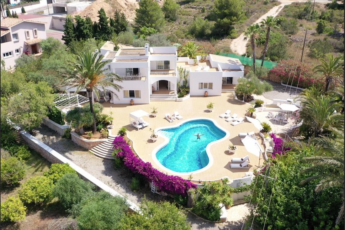 Villa in Cap Martinet, Santa Eularia des Riu, Balearic Islands 4 - 15941101