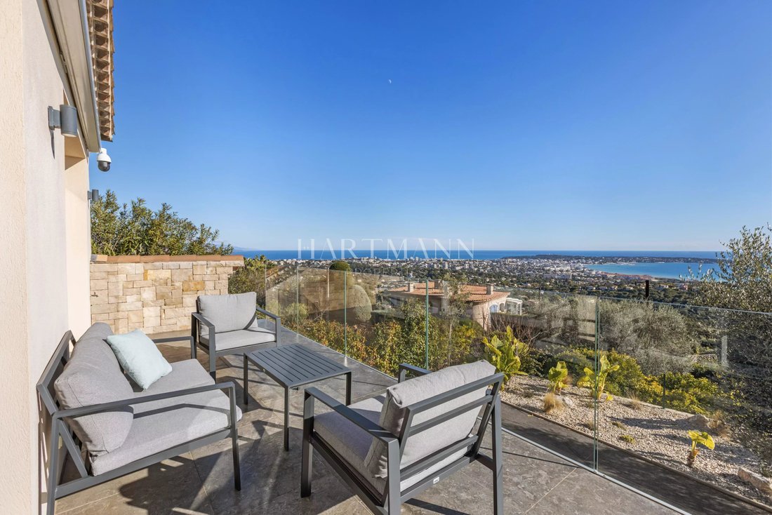 Villa in Brusquet-Retenaou-Devens, Vallauris, France 1 - 17064541