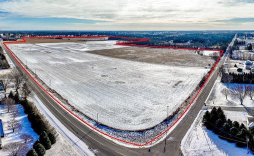 Land in Neenah, Wisconsin, United States 1