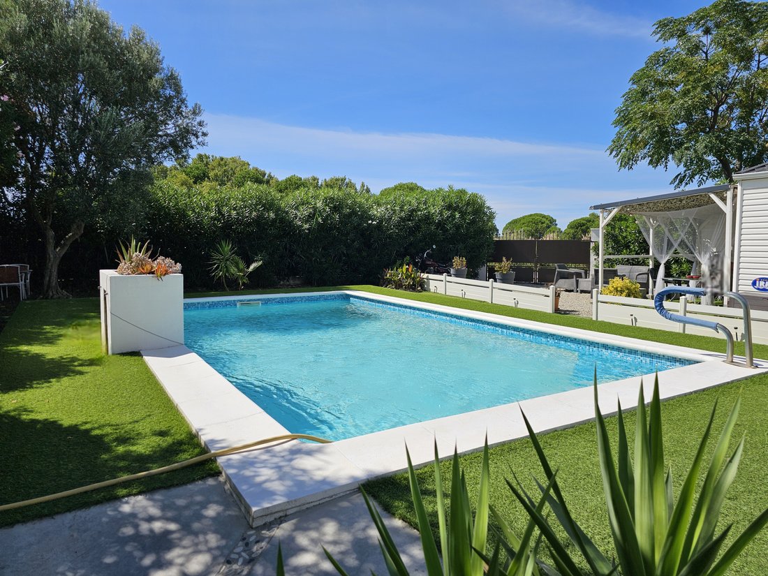 House in Centre Ville, Aigues-Mortes, France 1 - 17064134