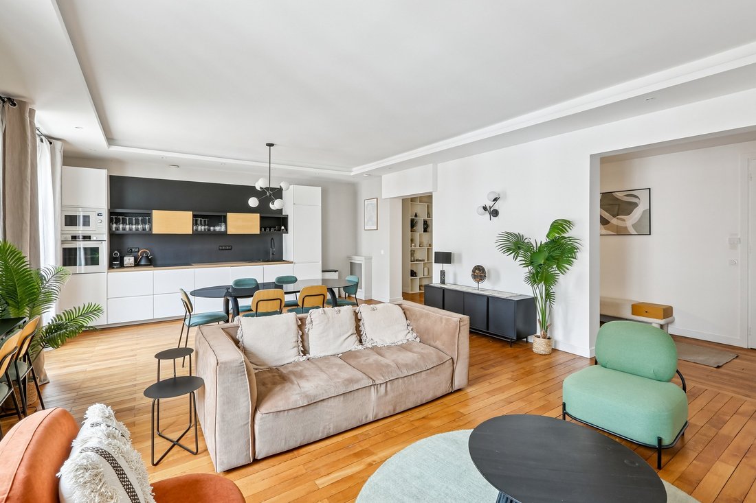 Apartment in La Plaine des Sablons, Neuilly-sur-Seine, France 1 - 17065358