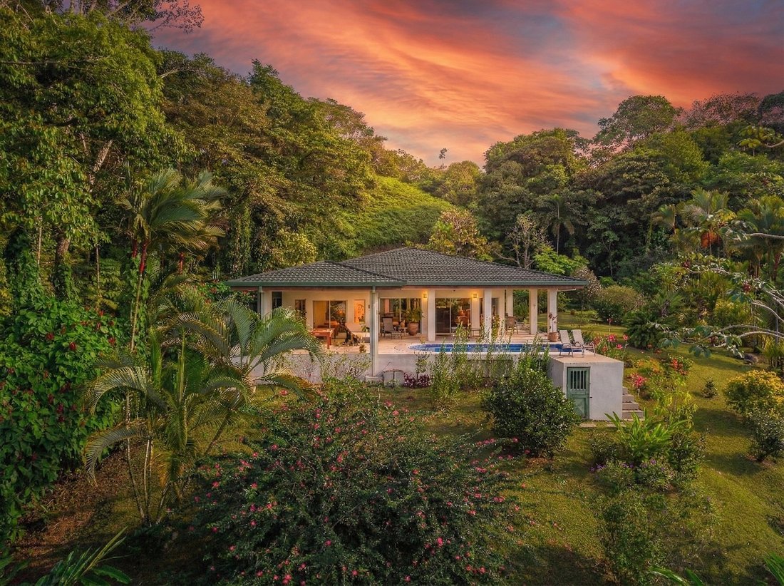 House in Savegre de Aguirre, Puntarenas Province, Costa Rica 1 - 17063827