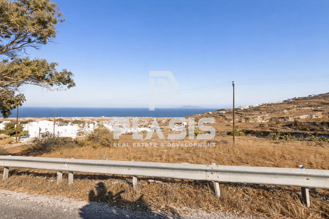 Land in Thira, Aegean, Greece 1 - 17061686