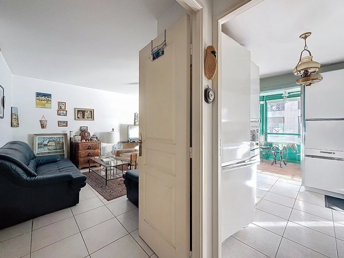 Apartment in Le Port, Nice, France 2 - 16026574