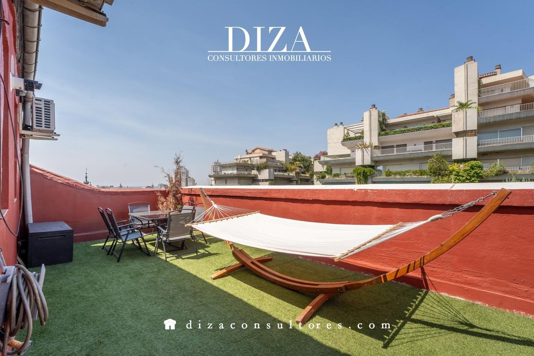 Penthouse in Chamberi, Madrid, Spain 1 - 15380811