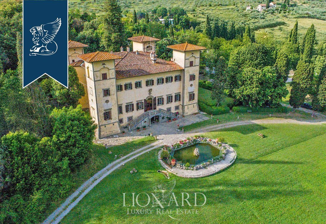 Villa in Serravalle Pistoiese, Tuscany, Italy 2 - 17064312