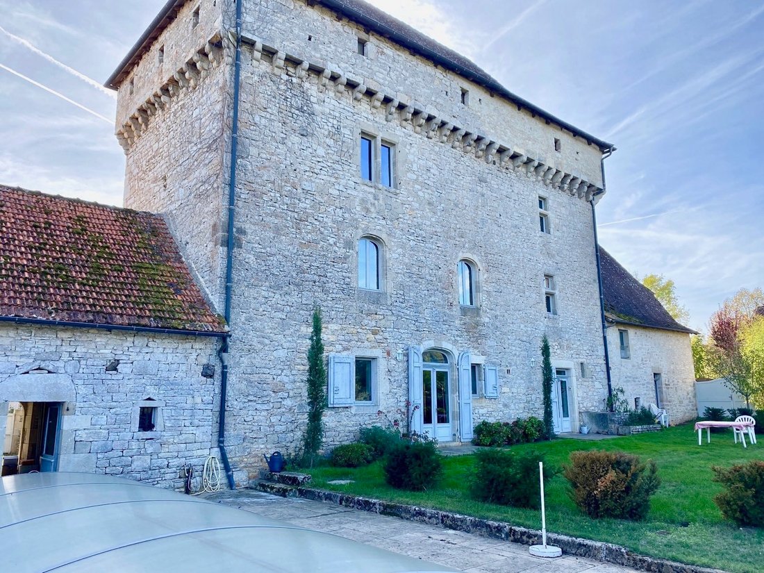 Castle in Centre Ancien, Figeac, France 2 - 17064110