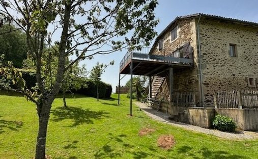 Estate in Centre Ancien, Figeac, France 1