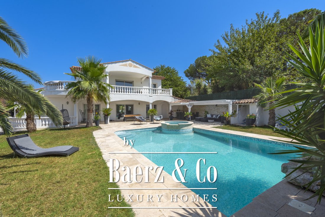 Villa in Centre Ville, Frejus, France 2 - 17061841