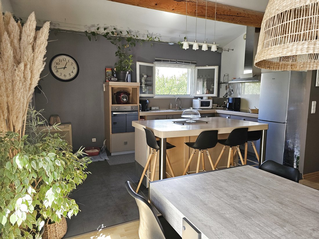 House in Centre Ville, Aigues-Mortes, France 2 - 17064134