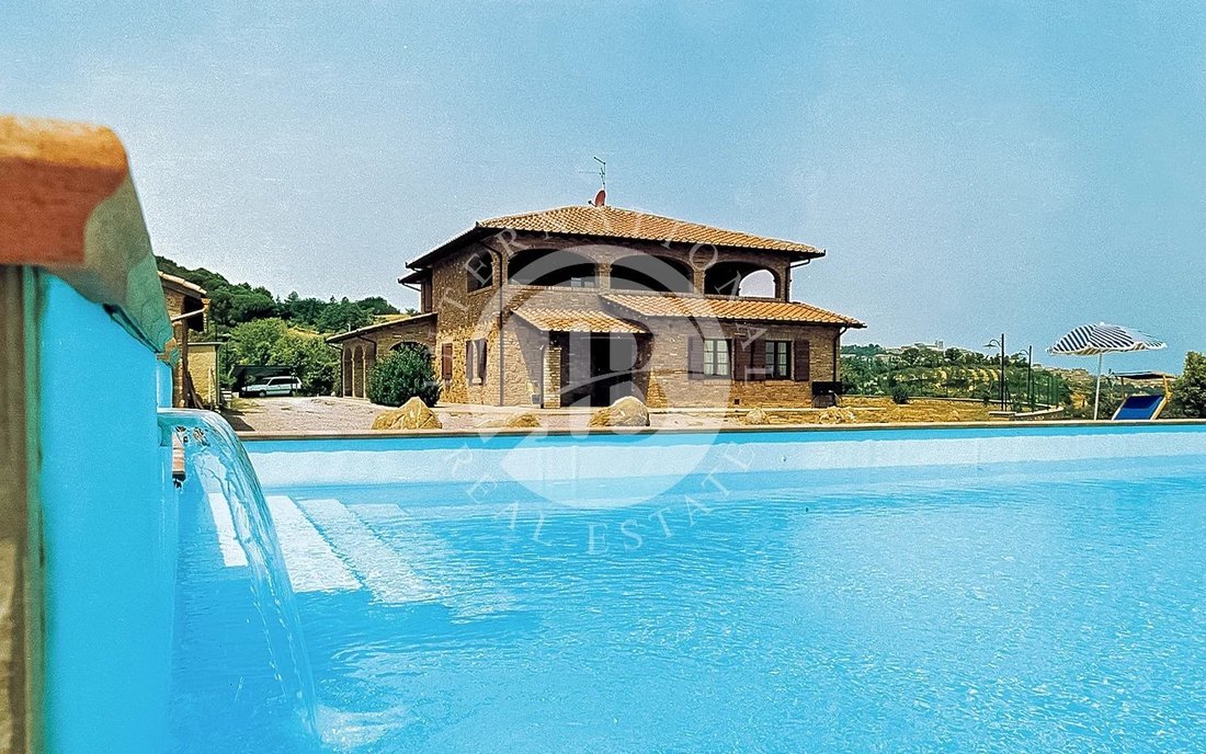 Villa in Montepulciano, Tuscany, Italy 3 - 17062127