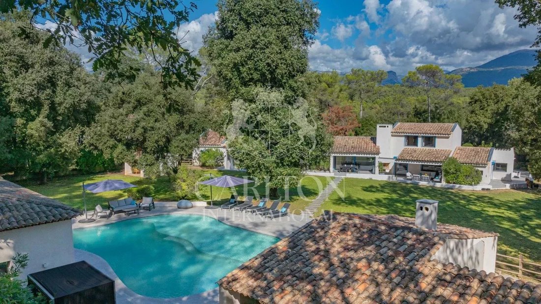 Estate in Valbonne, Provence-Alpes-Côte d'Azur, France 3 - 17062181