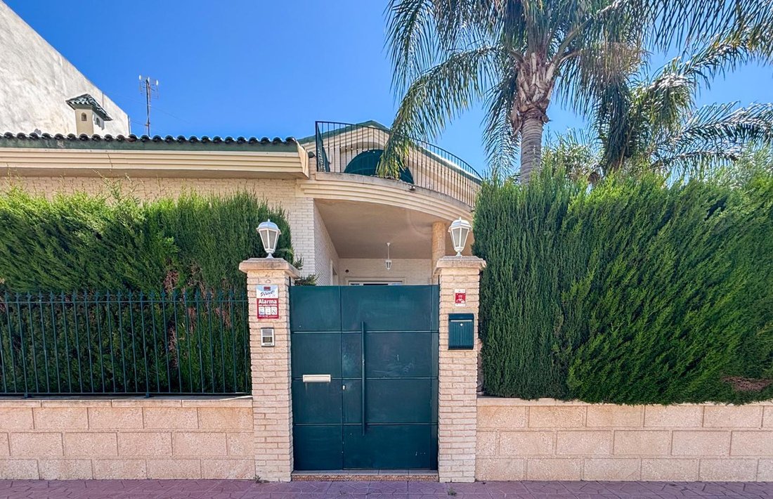 Villa in Cox, Valencian Community, Spain 5 - 15750660