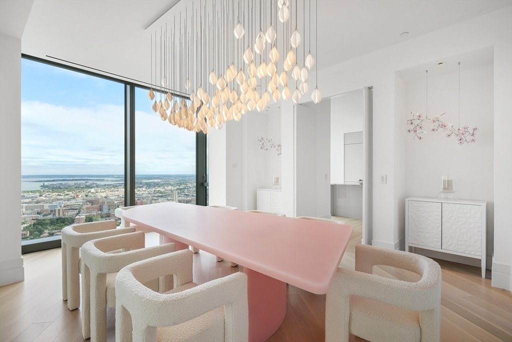 Condo in Boston, Massachusetts, United States 3 - 17064834
