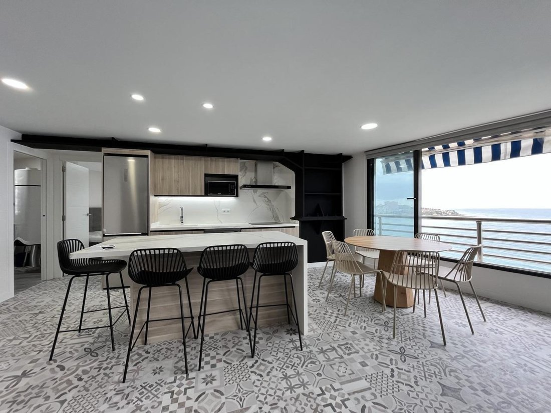 Apartment in Alicante, Valencian Community, Spain 3 - 16495129