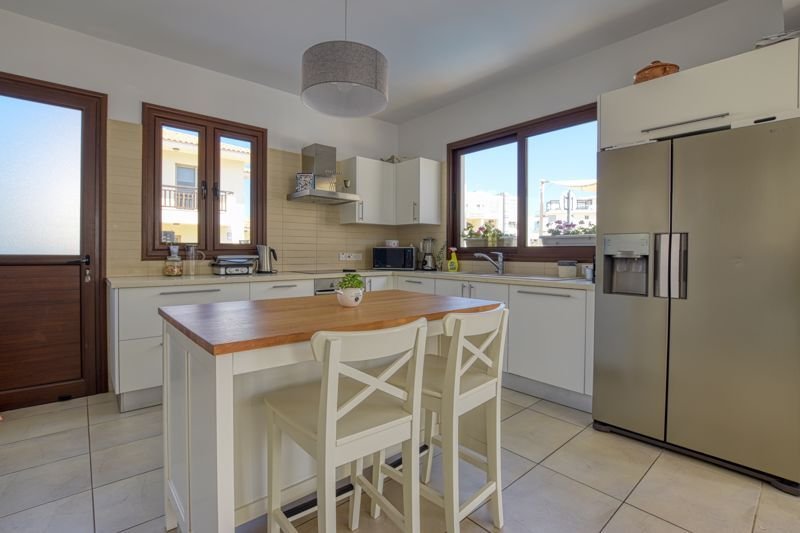 Villa à Paralímni, District de Famagouste, Chypre 3 - 15009937
