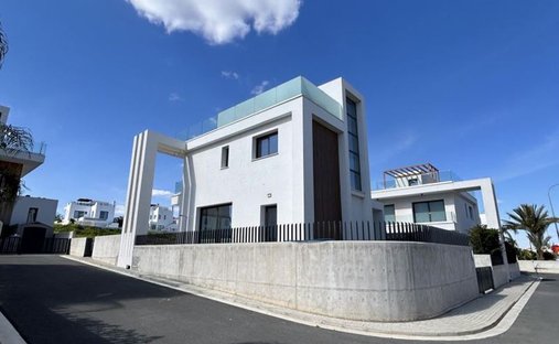 Villa à Paralímni, District de Famagouste, Chypre 1