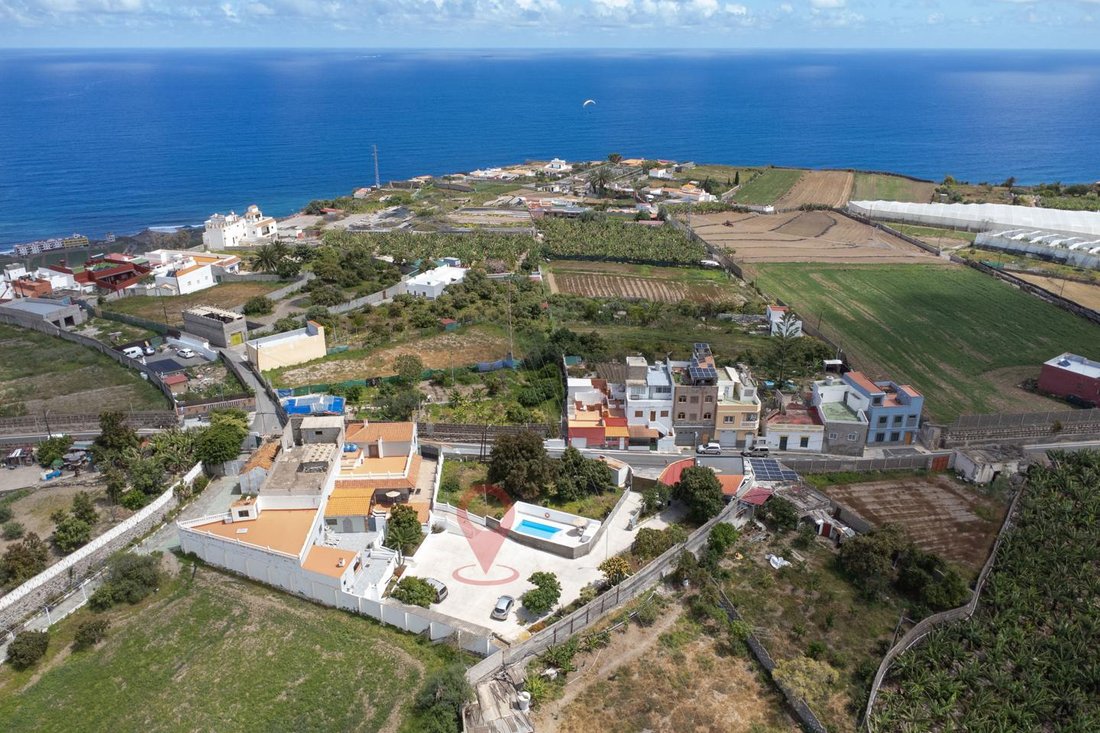 Villa in Moya, Canary Islands, Spain 1 - 15802181