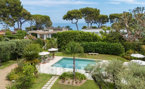 House in Antibes, Provence-Alpes-Côte d'Azur, France 1