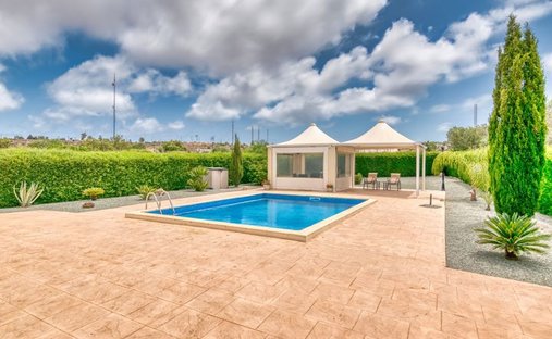 Villa in Paralimni, Bezirk Famagusta, Zypern 1