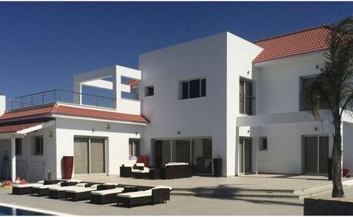 Villa in Konnos Beach, Famagusta, Cyprus 1