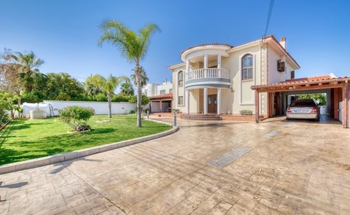 Villa in Larnaka, Larnaka, Zypern 1