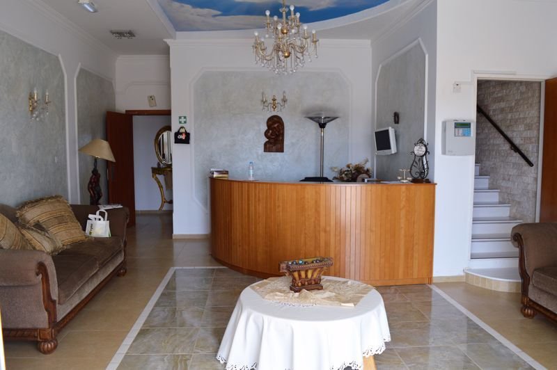 Maison à Derýnia, District de Famagouste, Chypre 2 - 15004192