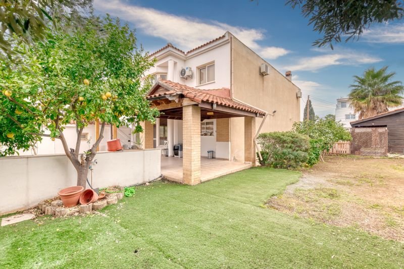 Villa in Aradippou, Larnaca, Cyprus 1 - 15003817