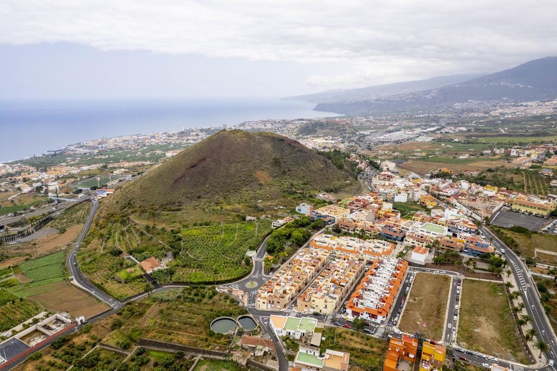 Villa in Los Realejos, Canary Islands, Spain 4 - 15837362