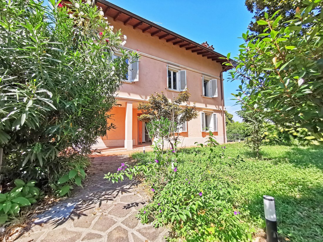 Villa in Meina, Piedmont, Italy 5 - 17062322
