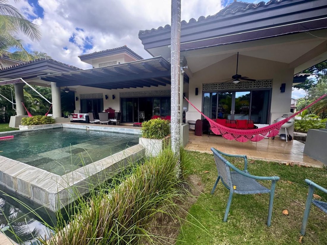Villa in El Chirú, Coclé Province, Panama 1 - 17062819