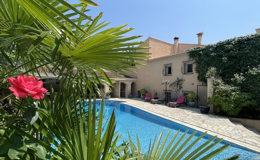 Villa in Ouest Sud, Vaison-la-Romaine, France 1