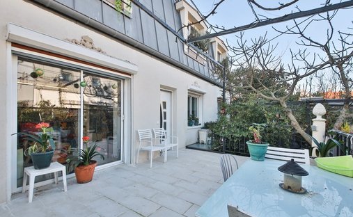House in La Gare, Clamart, France 1