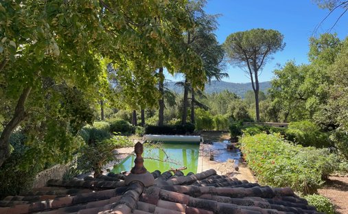 House in Brignoles, Provence-Alpes-Côte d'Azur, France 1