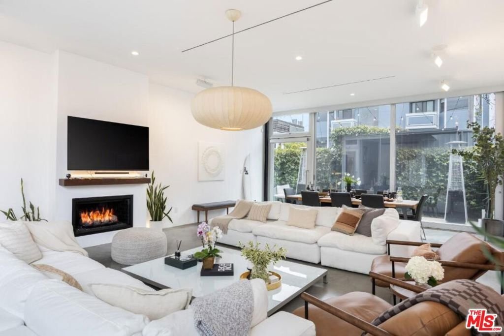 House in Los Angeles, California, United States 1 - 17063638