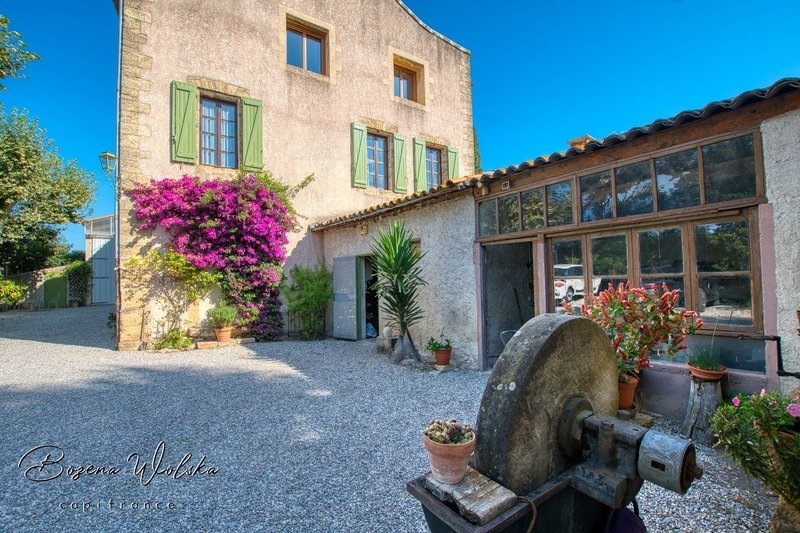 House in Les Blazots, Salon-de-Provence, France 5 - 17064613