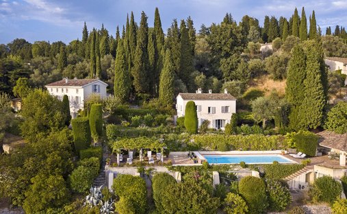 House in Grasse, Provence-Alpes-Côte d'Azur, France 1
