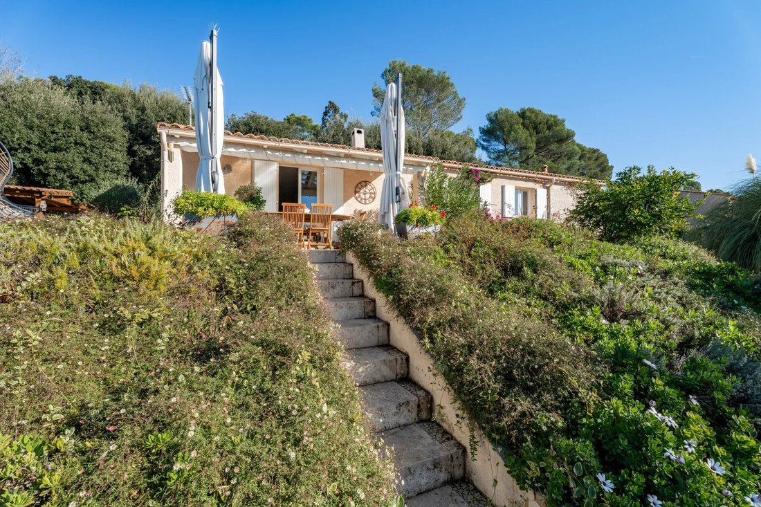 House in Bois Fleuri-Chevre d'Or-Saint Philippe, Biot, France 3 - 16679127