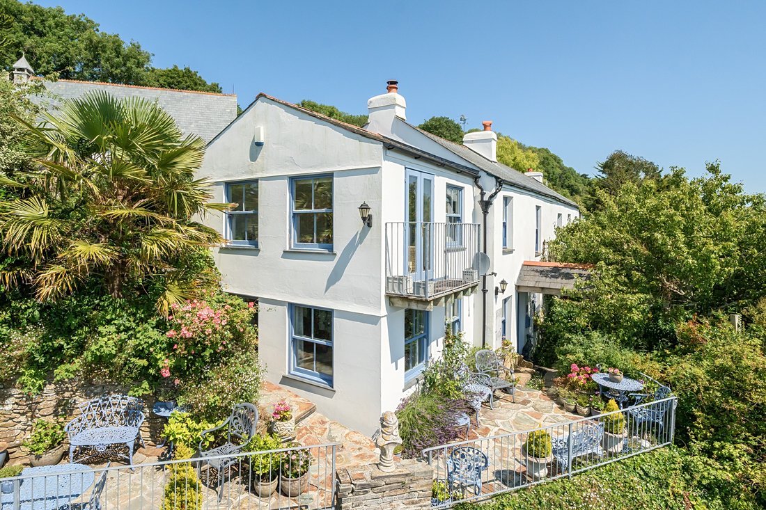 House in Cornwall, England 1 - 17063500