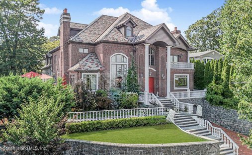 House in New York, New York, United States 1