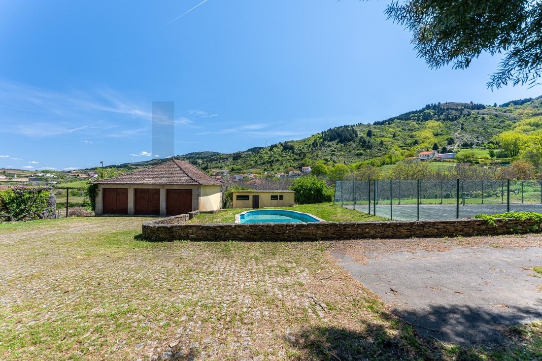 Farm Ranch in Bornes e Burga, Braganca District, Portugal 5 - 17066518