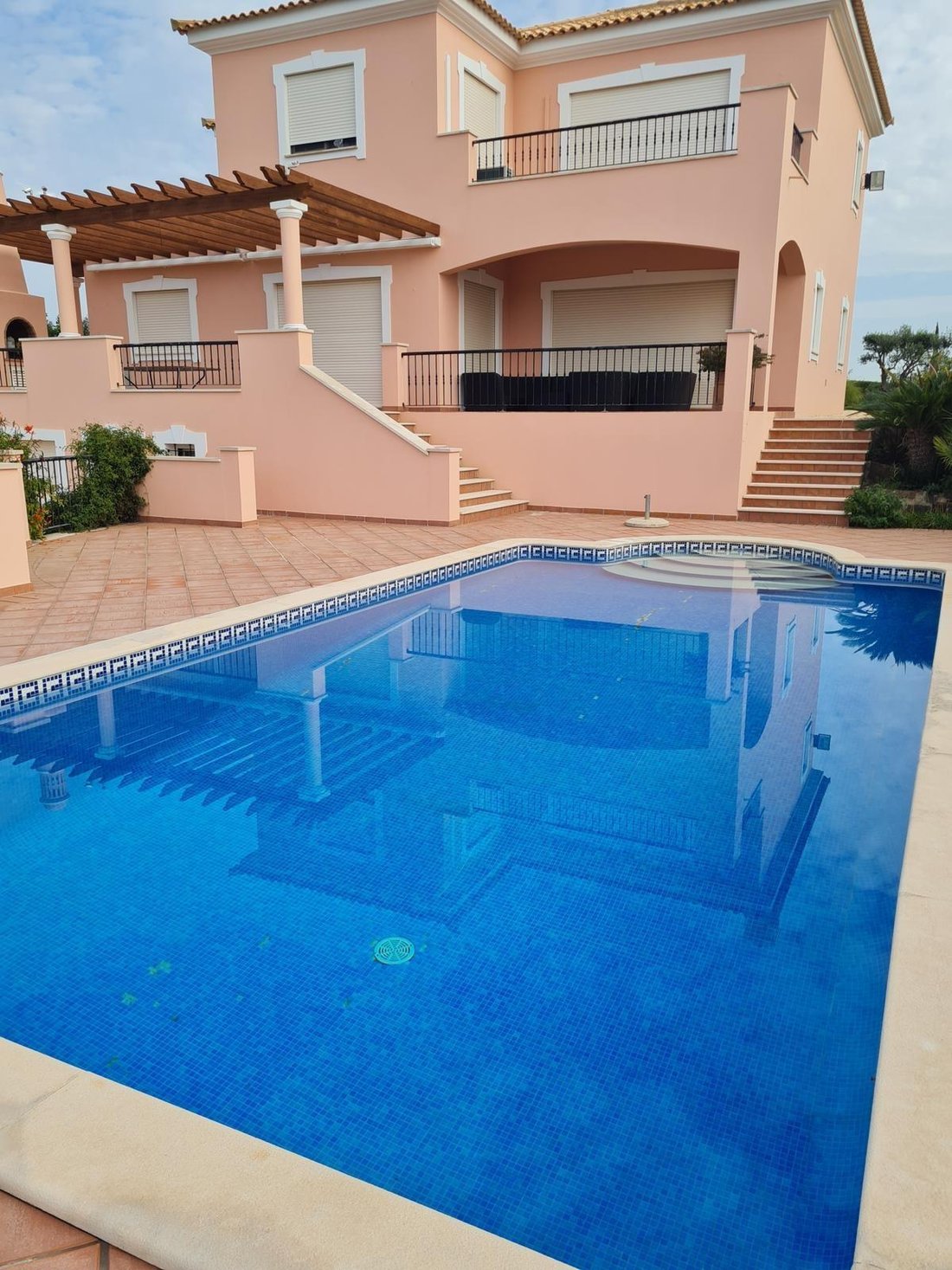 Villa in Loule (Sao Clemente), Algarve, Portugal 1 - 17066017