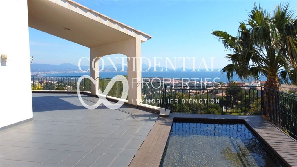 House in Frejus, Provence-Alpes-Côte d'Azur, France 1 - 17065684