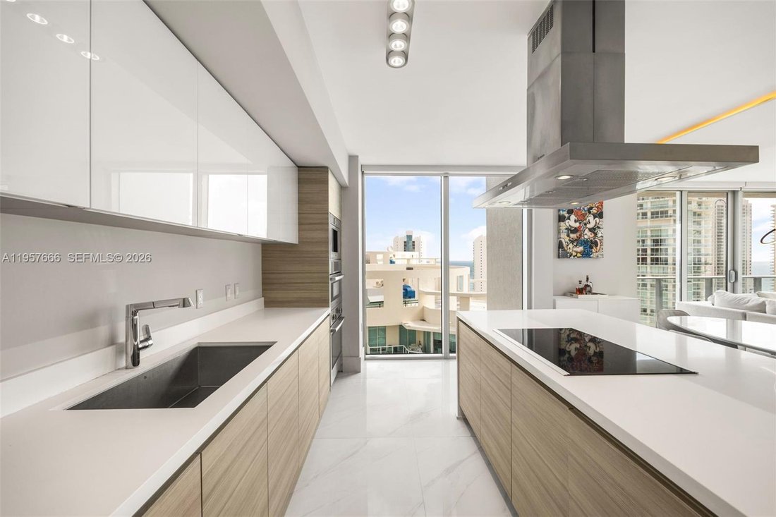 Condo in Sunny Isles Beach, Florida, United States 4 - 17065865