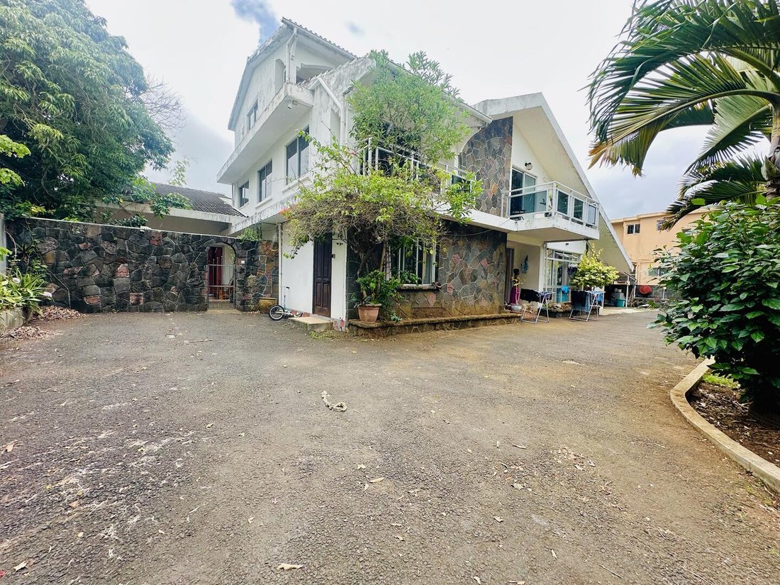 House in Quatre Bornes, Plaines Wilhems District, Mauritius 1 - 17066146