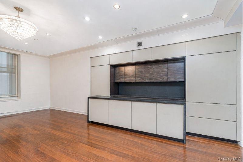 Condo in New York, New York, United States 4 - 17065824
