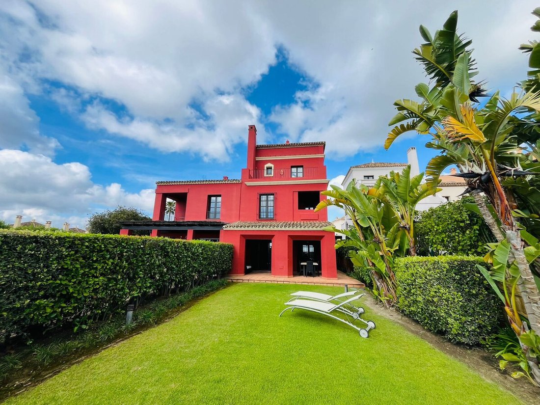 Villa in Sotogrande, San Roque, Andalusia 3 - 17066174